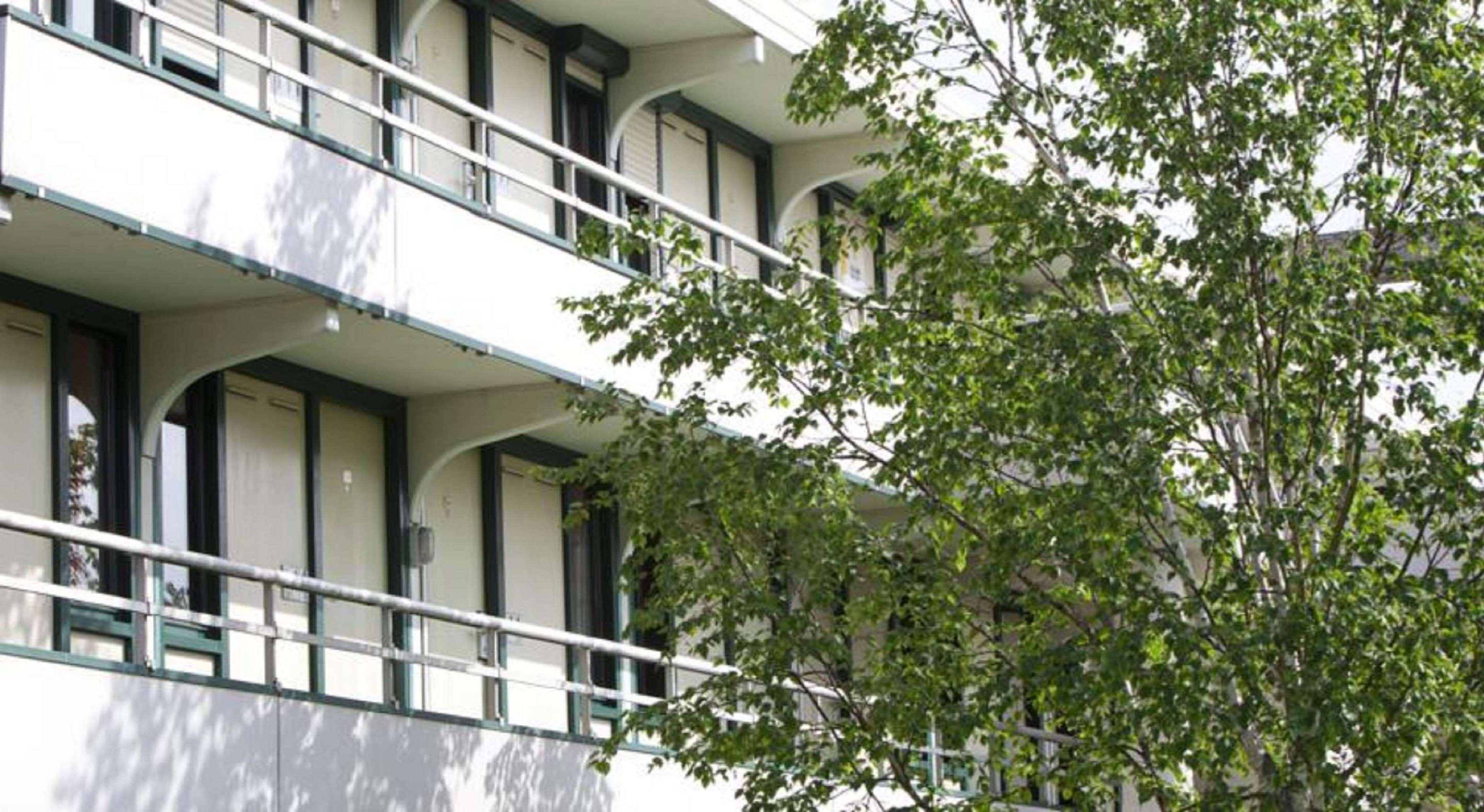 Kyriad Niort - Ла-Креш Экстерьер фото
